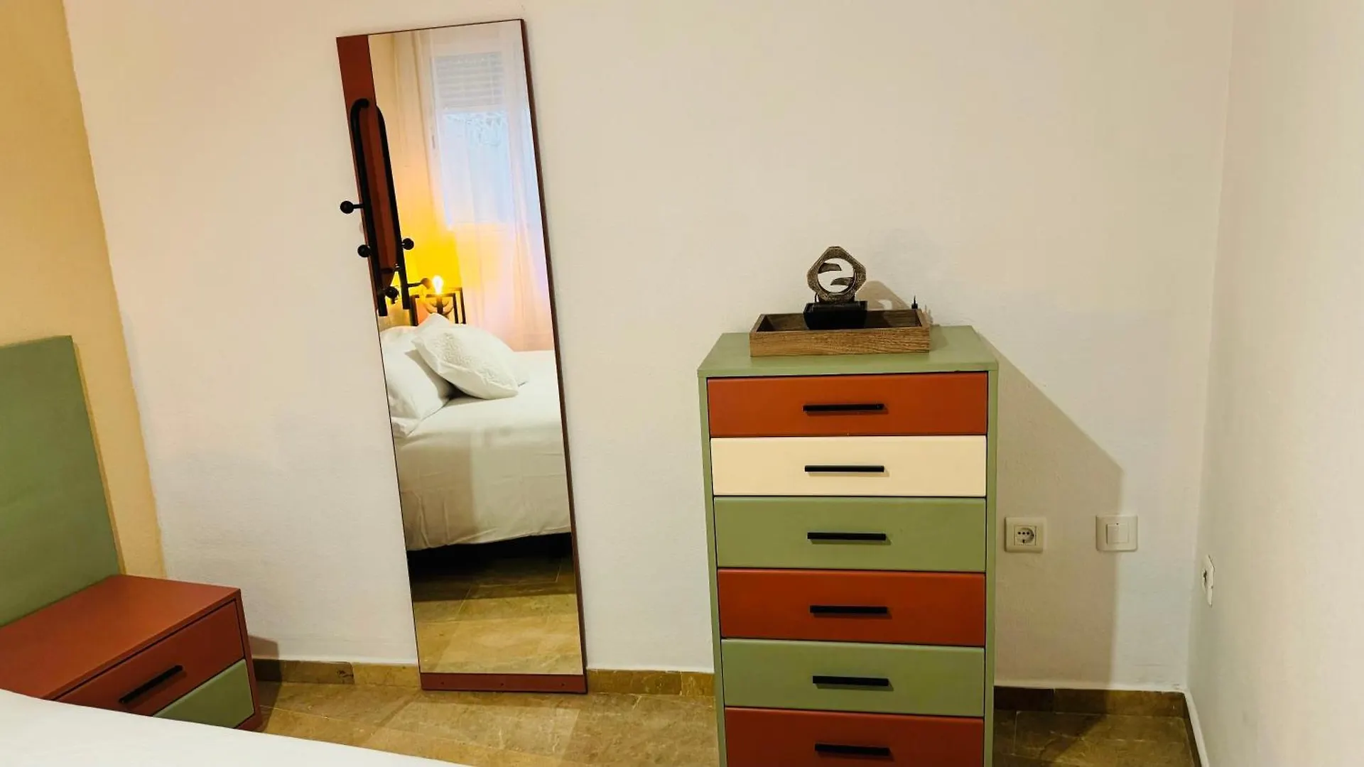 Torrevida 80 Metros De La Playa Y Piscina Abierta Apartman Rincón de la Victoria