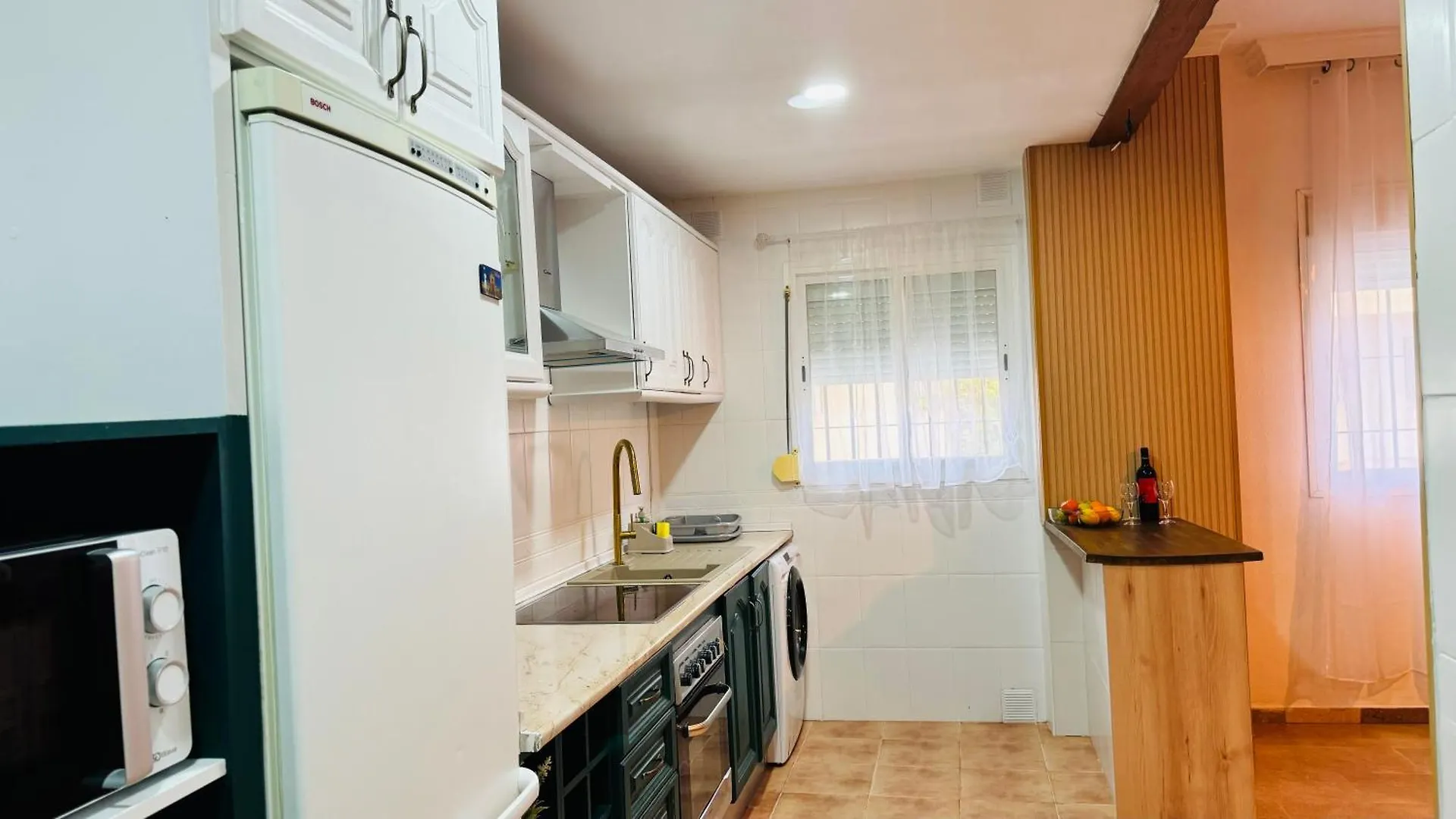 Torrevida 80 Metros De La Playa Y Piscina Abierta Apartman Rincón de la Victoria